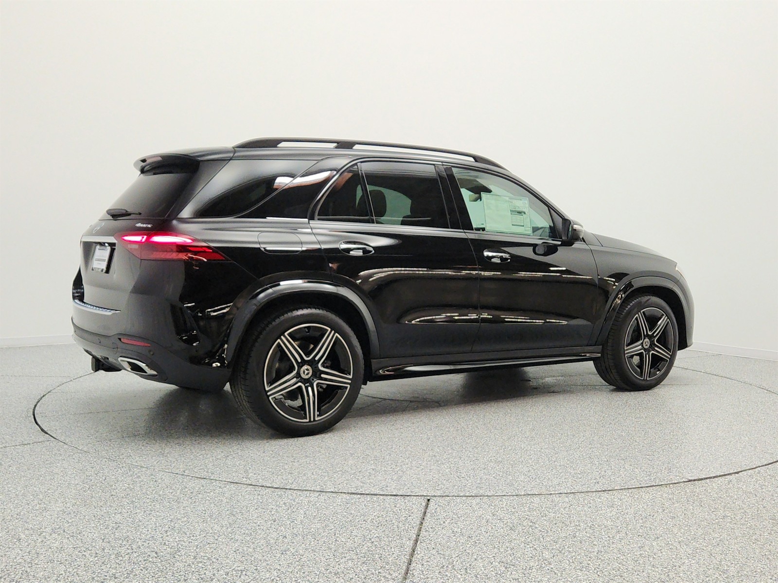 New 2026 Black Mercedes-Benz GLE 350 4MATIC® SUV image 5