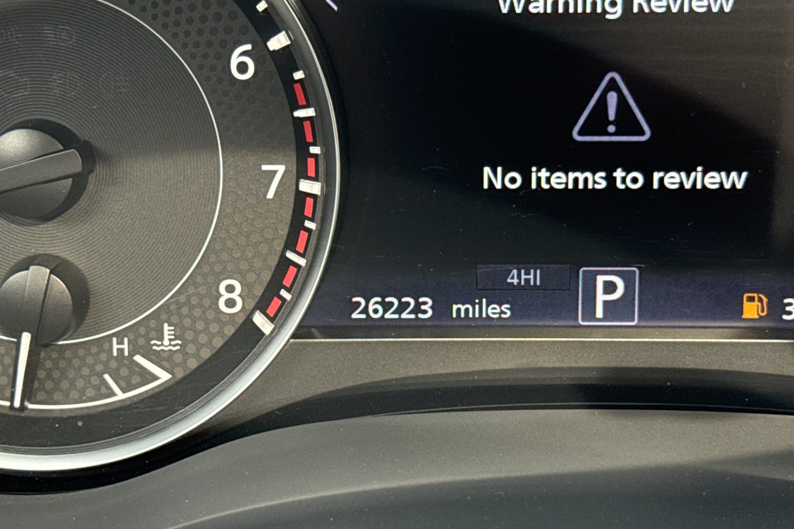 Used 2022 WHITE Nissan 4x4 SL image 25