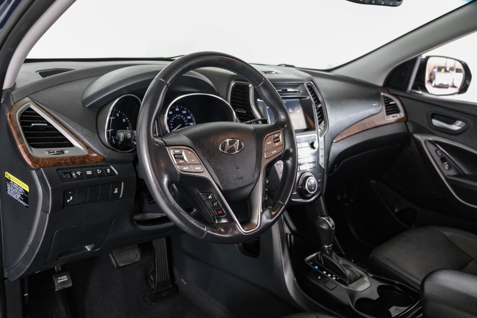 2017 Hyundai Santa Fe SE AWD BLIND SPOT ASSIST LEATHER HEATED SEATS REAR 12