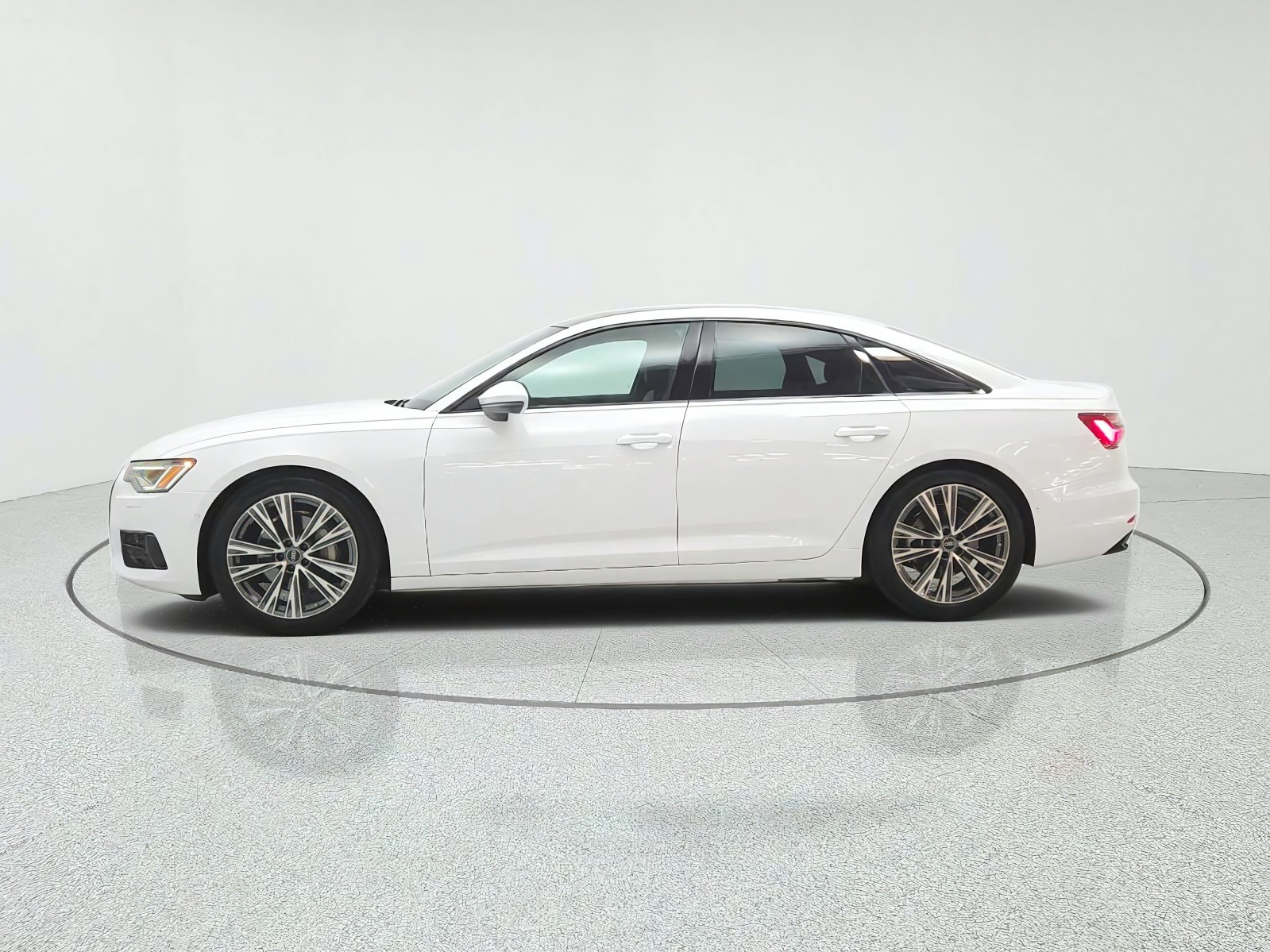Used 2023 Ibis White Audi Premium Plus image 8