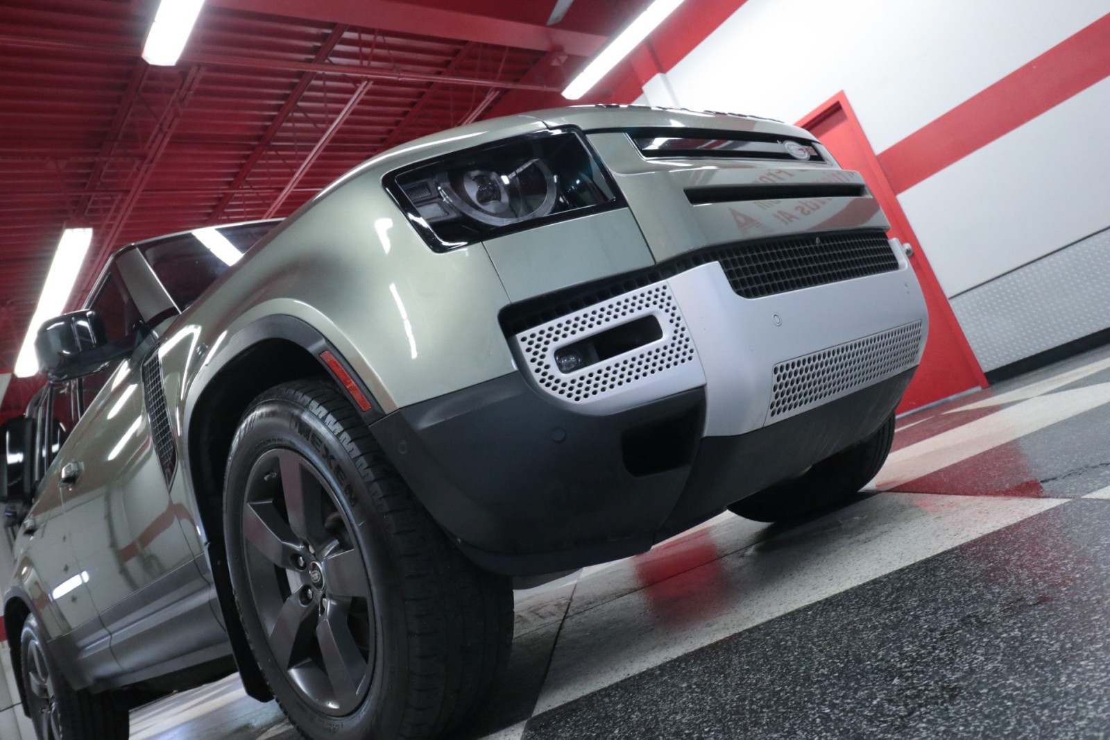 Used Car 2020 Land Rover Defender  Se For Sale Under $40,000 In Austin, Texas