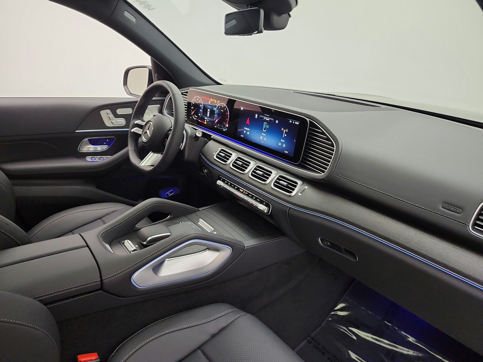 New 2026 Obsidian Black Metallic Mercedes-Benz GLS 450 4MATIC® SUV image 15