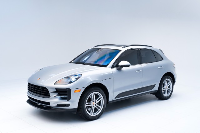 2020  Macan  in , 