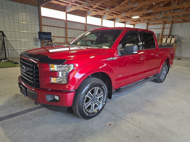 Ruby Red Metallic Tinted Clearcoat 2016 Ford F-150 Pickup Truck Four-Wheel Drive Automatic
