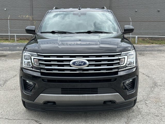 2020 Ford Expedition XLT 8