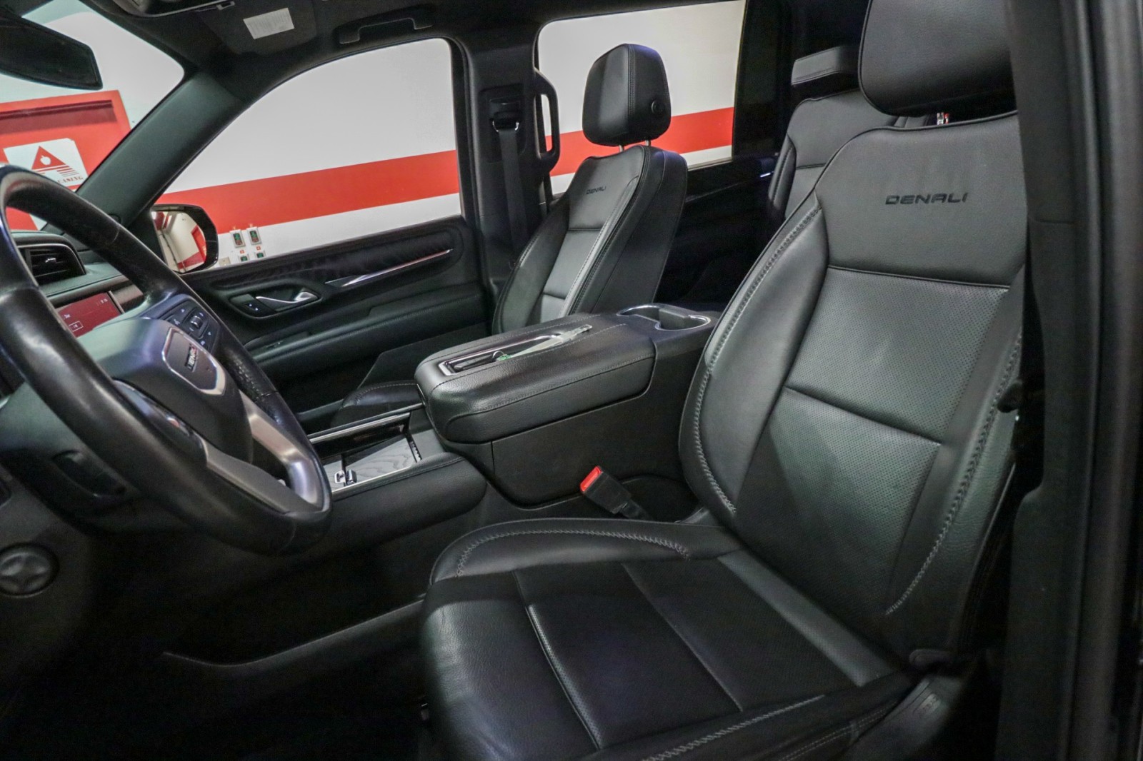 Used Car 2022 Gmc Yukon Xl  Denali For Sale Under $60,000 In Austin, Texas