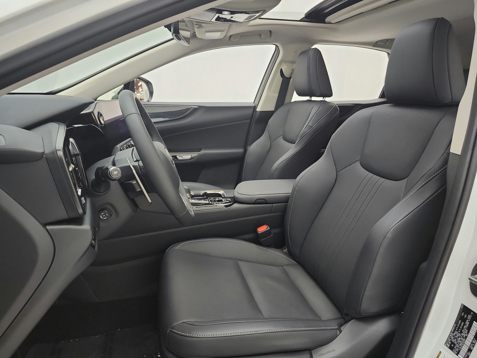 Used 2025 Eminent White Pearl Lexus NX 350 Premium AWD image 18