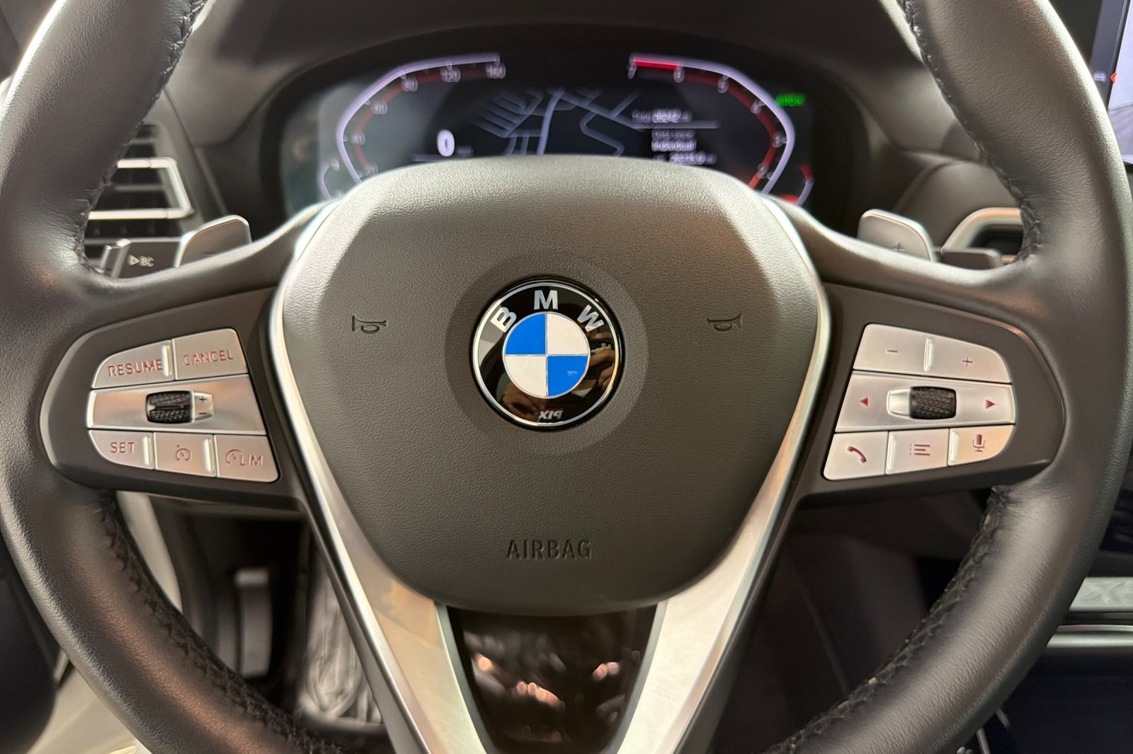 Used 2024 Alpine White BMW xDrive30i Sports Activity Vehicle image 22