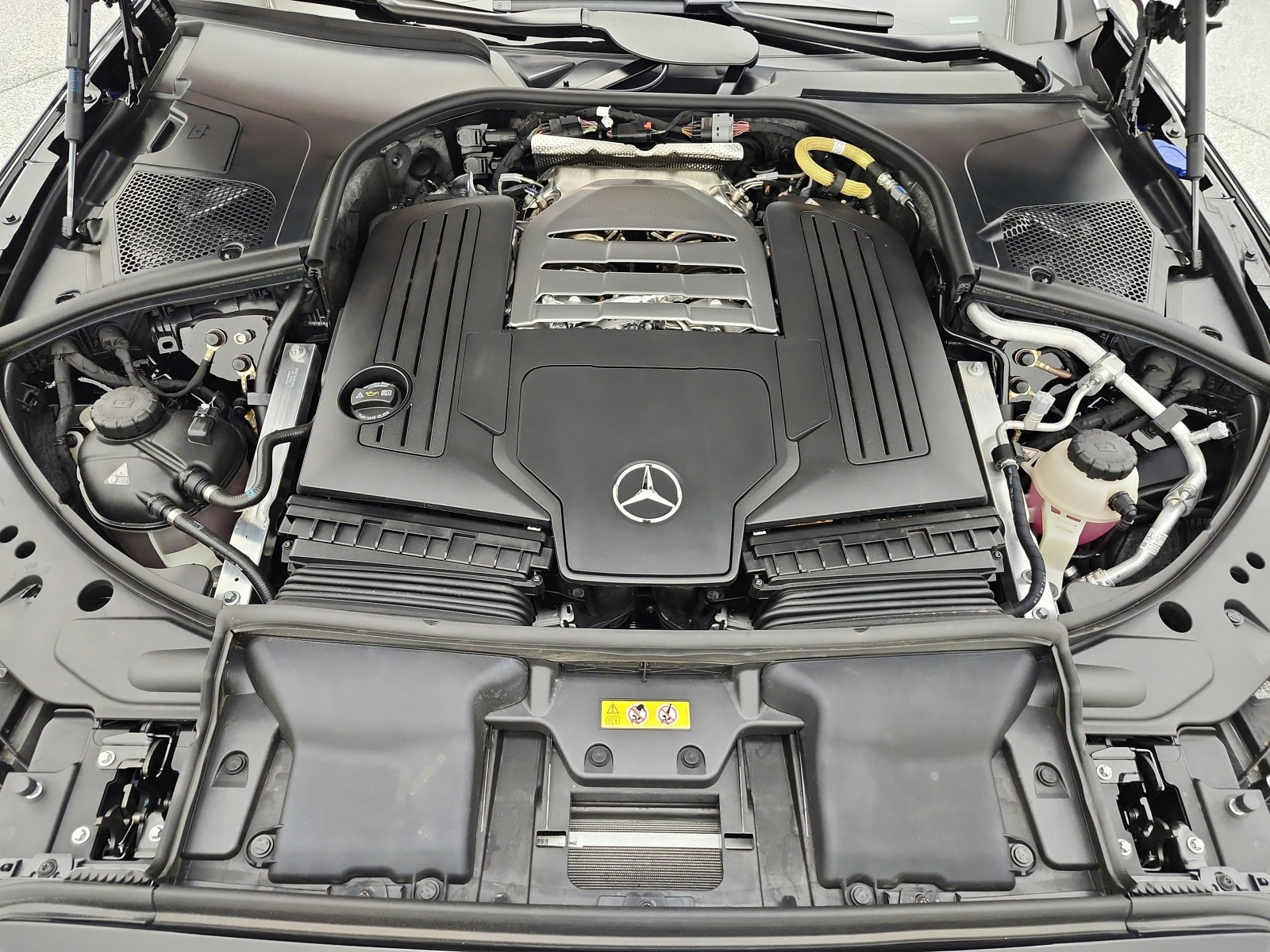 New 2027 Black Mercedes-Benz S 580 4MATIC® Sedan image 12