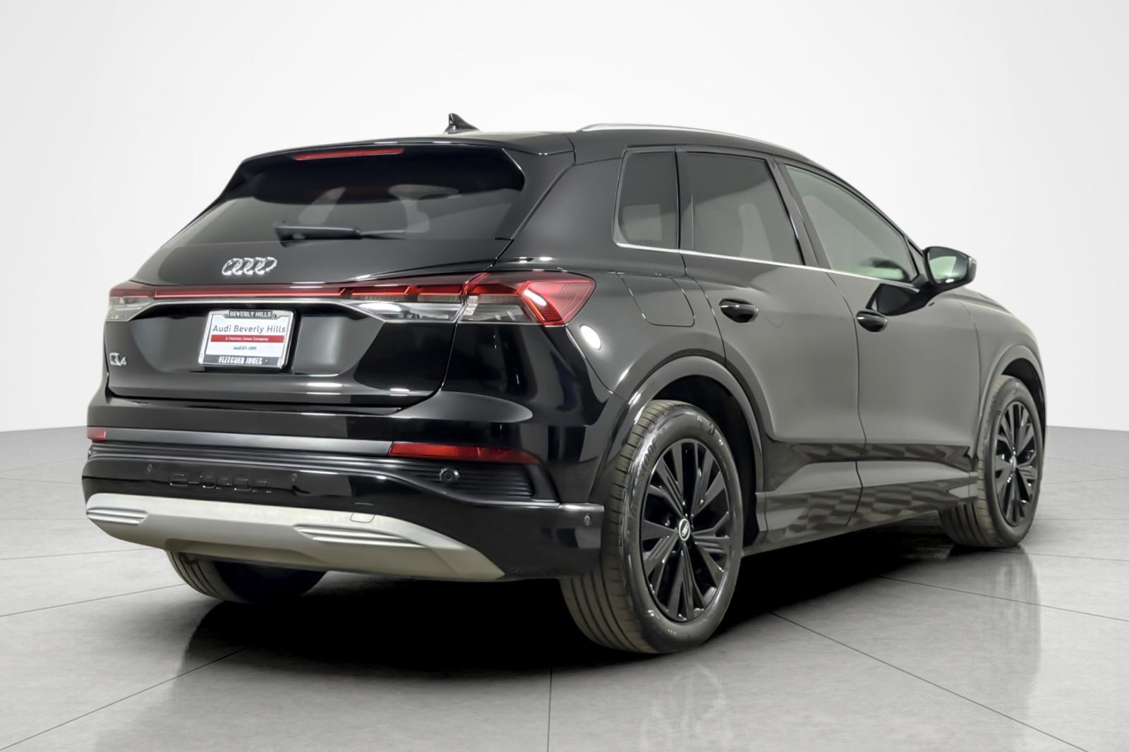 Certified Used 2023 Mythos Black Metallic Audi Premium Plus 40 RWD image 5