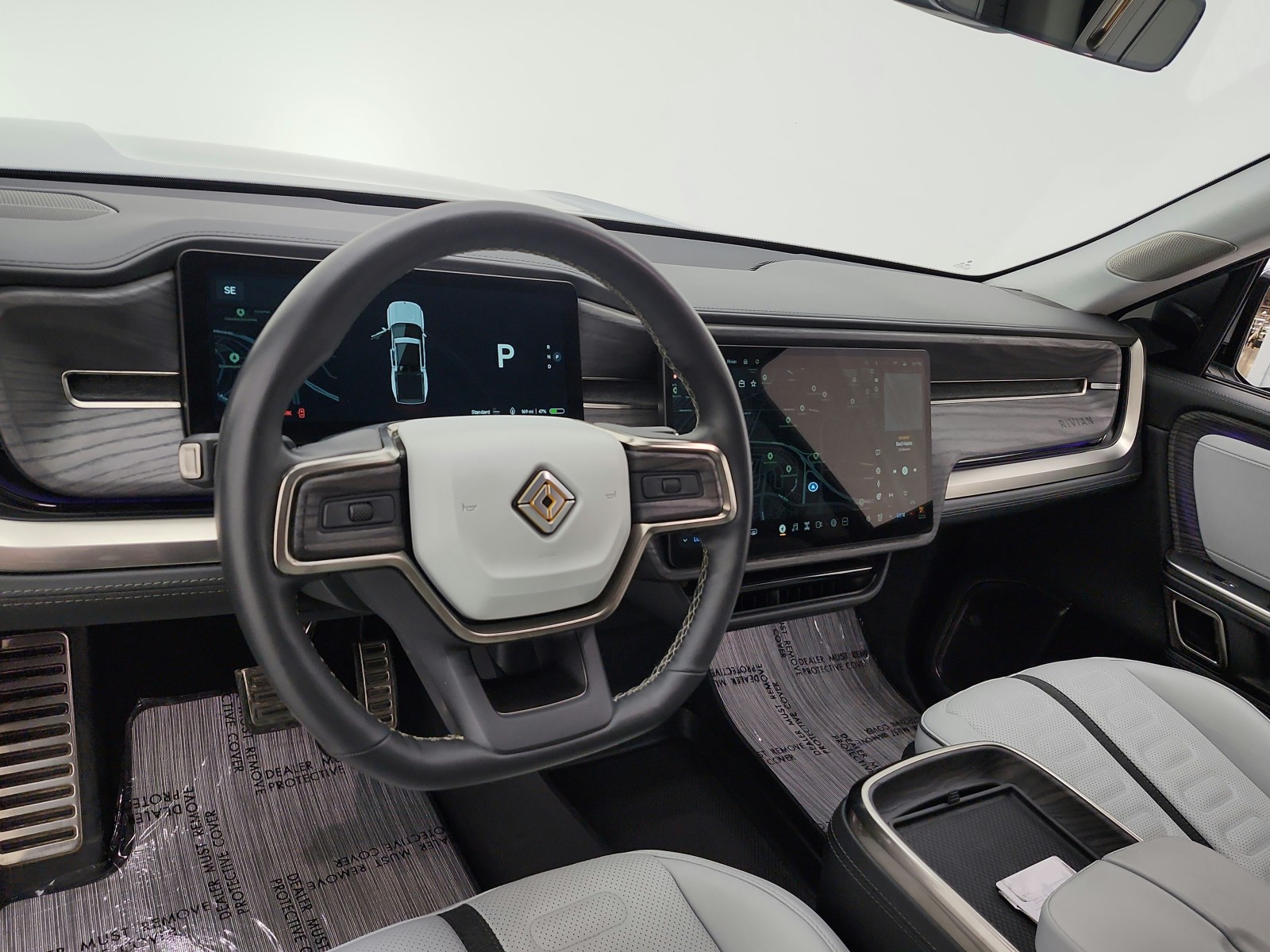 Used 2023 LA Silver Rivian Adventure Quad-Motor Large Pack image 9