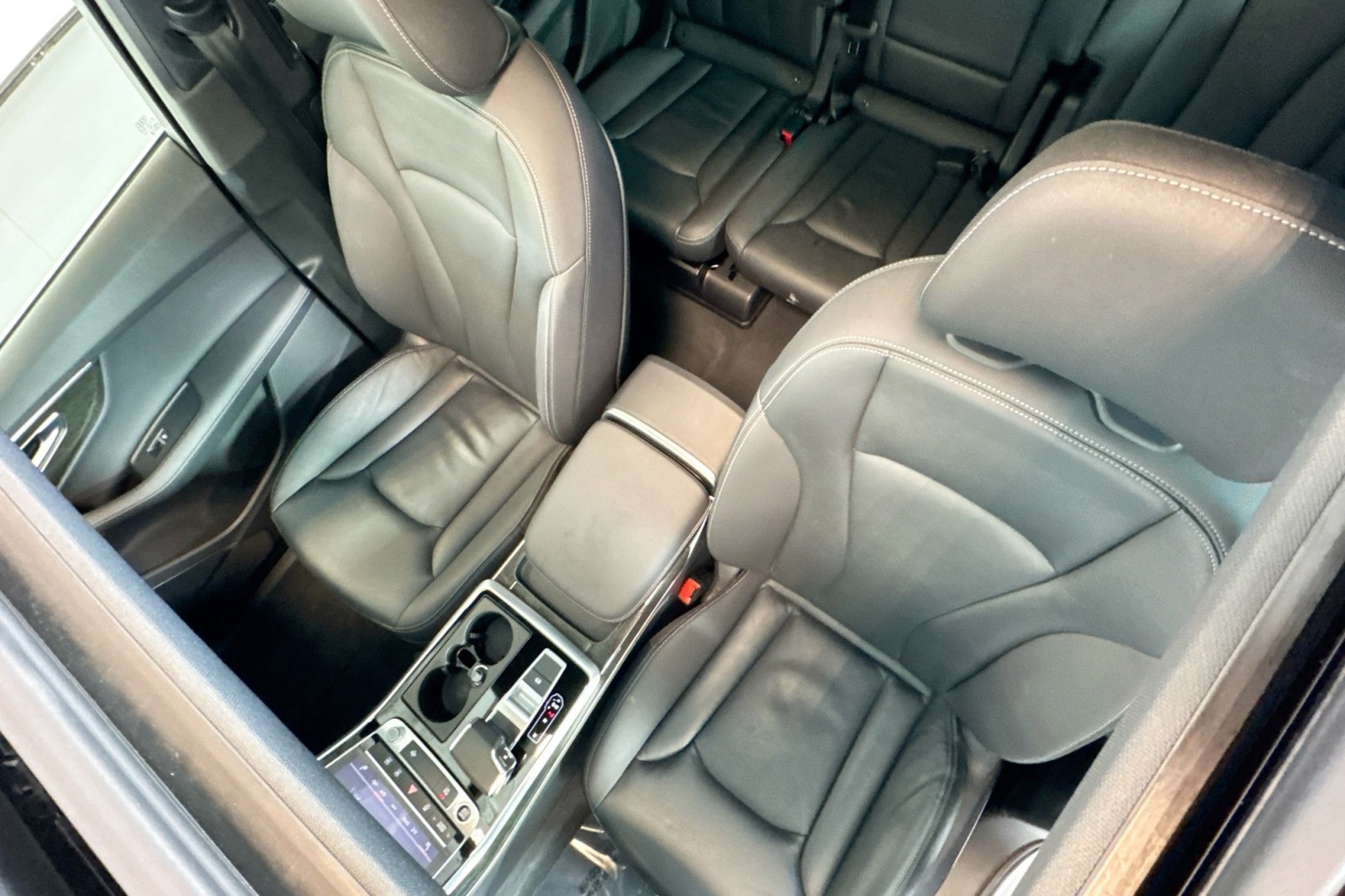 Used 2025 Carrara White Audi Premium Plus image 20