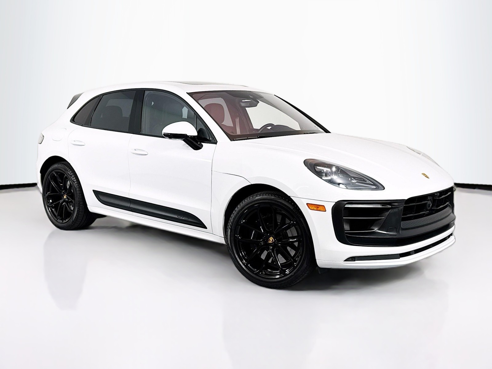 New 2025 Carrara White Metallic Porsche GTS image 7