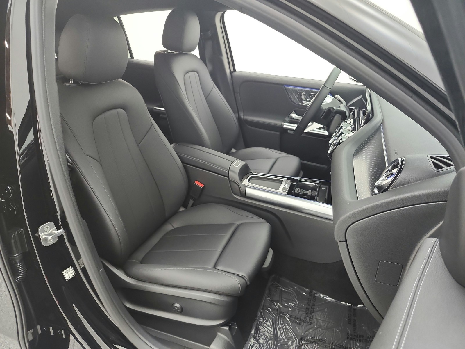 New 2026 Night Black Mercedes-Benz GLA 250 image 14