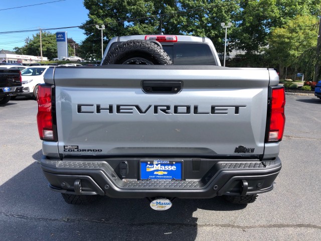 2024 Chevrolet Colorado 4WD ZR2 7