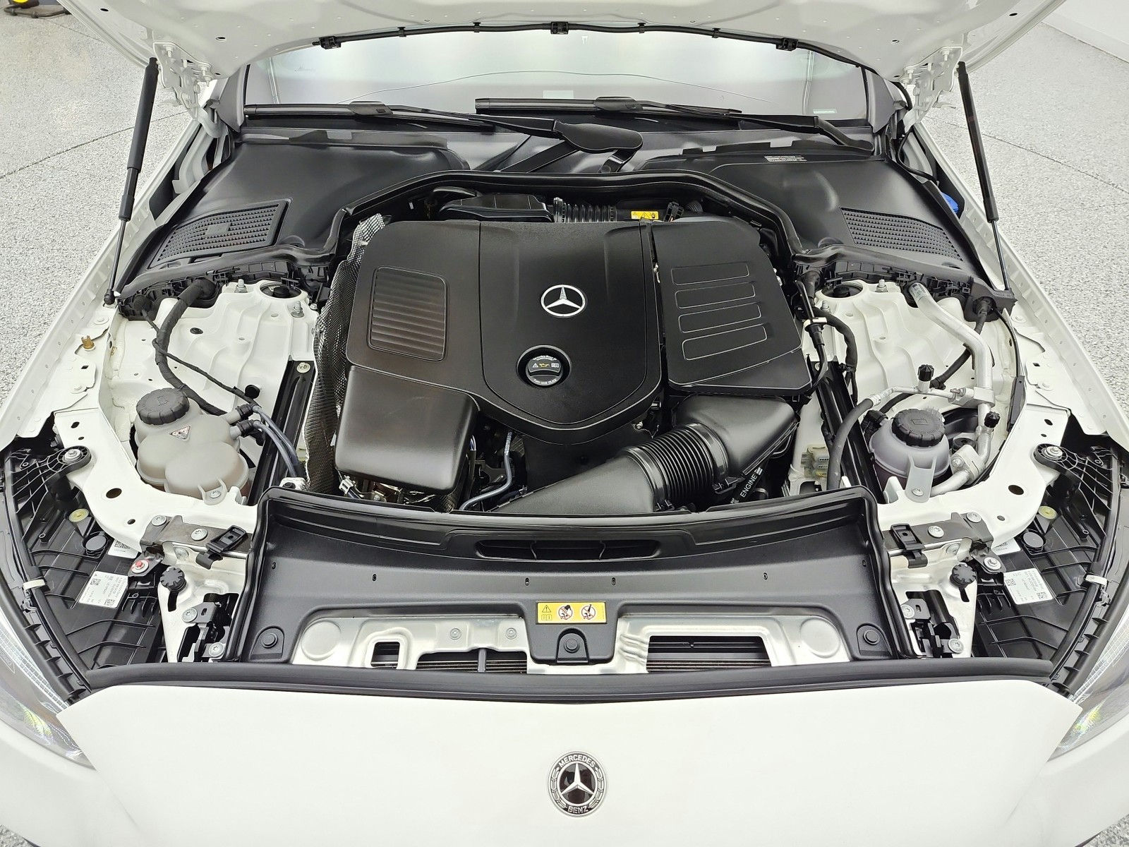 Used 2023 Polar White Mercedes-Benz C 300 Sedan image 16