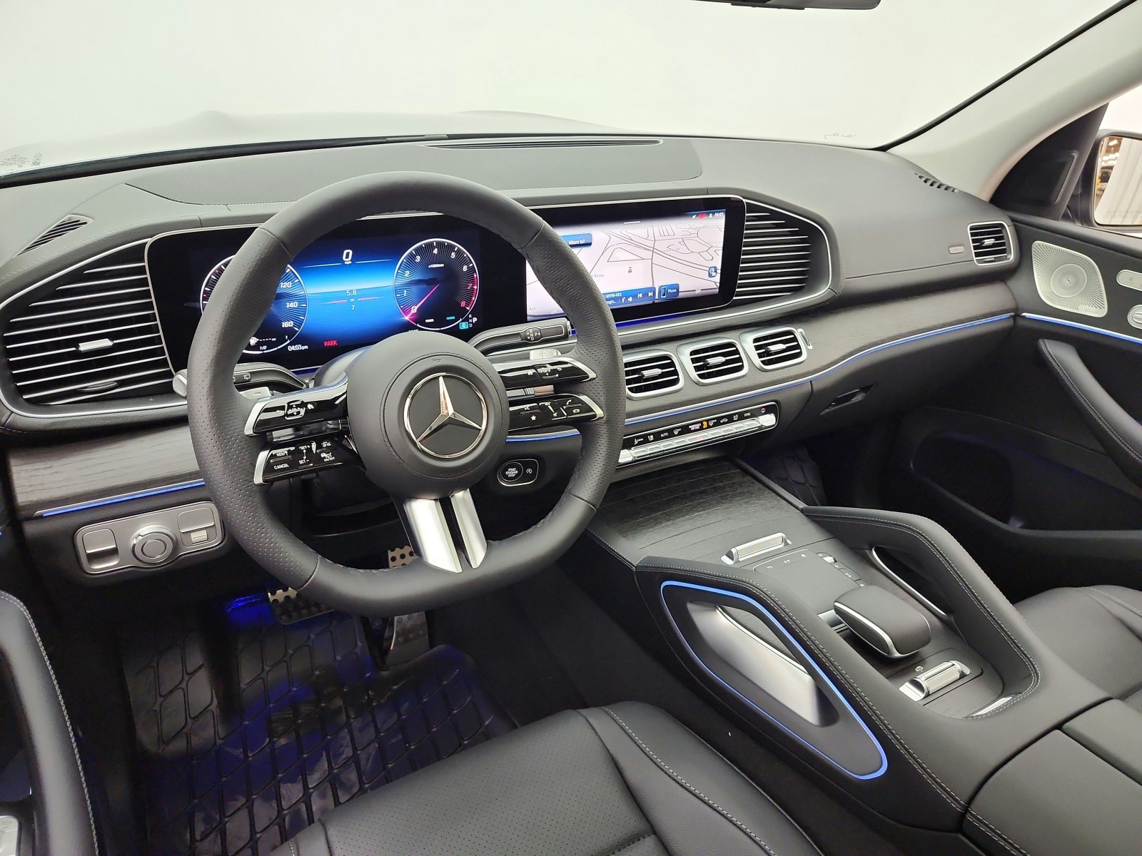 New 2026 Selenite Grey Metallic Mercedes-Benz GLS 450 image 9