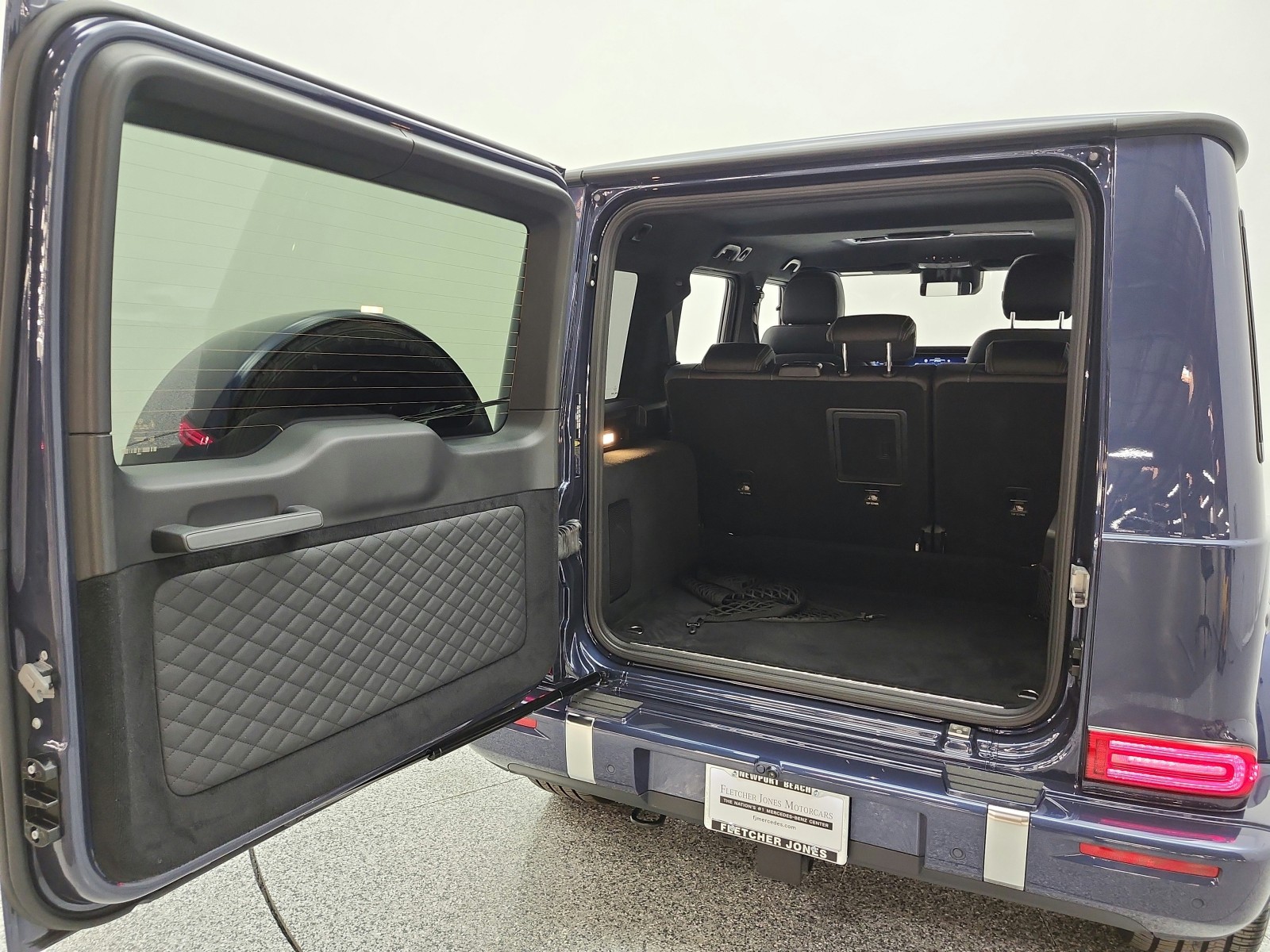 Certified Used 2025 Twilight Blue Metallic Mercedes-Benz G 550 SUV image 18