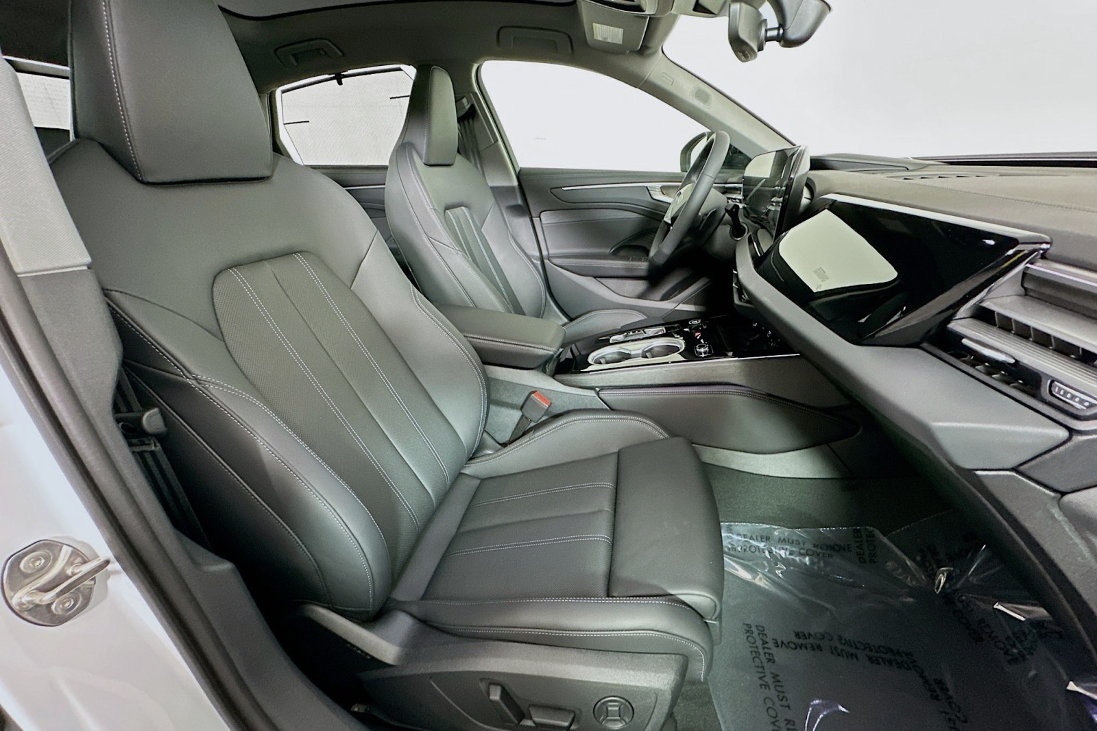 New 2026 Glacier White Metallic Audi Premium Plus image 8