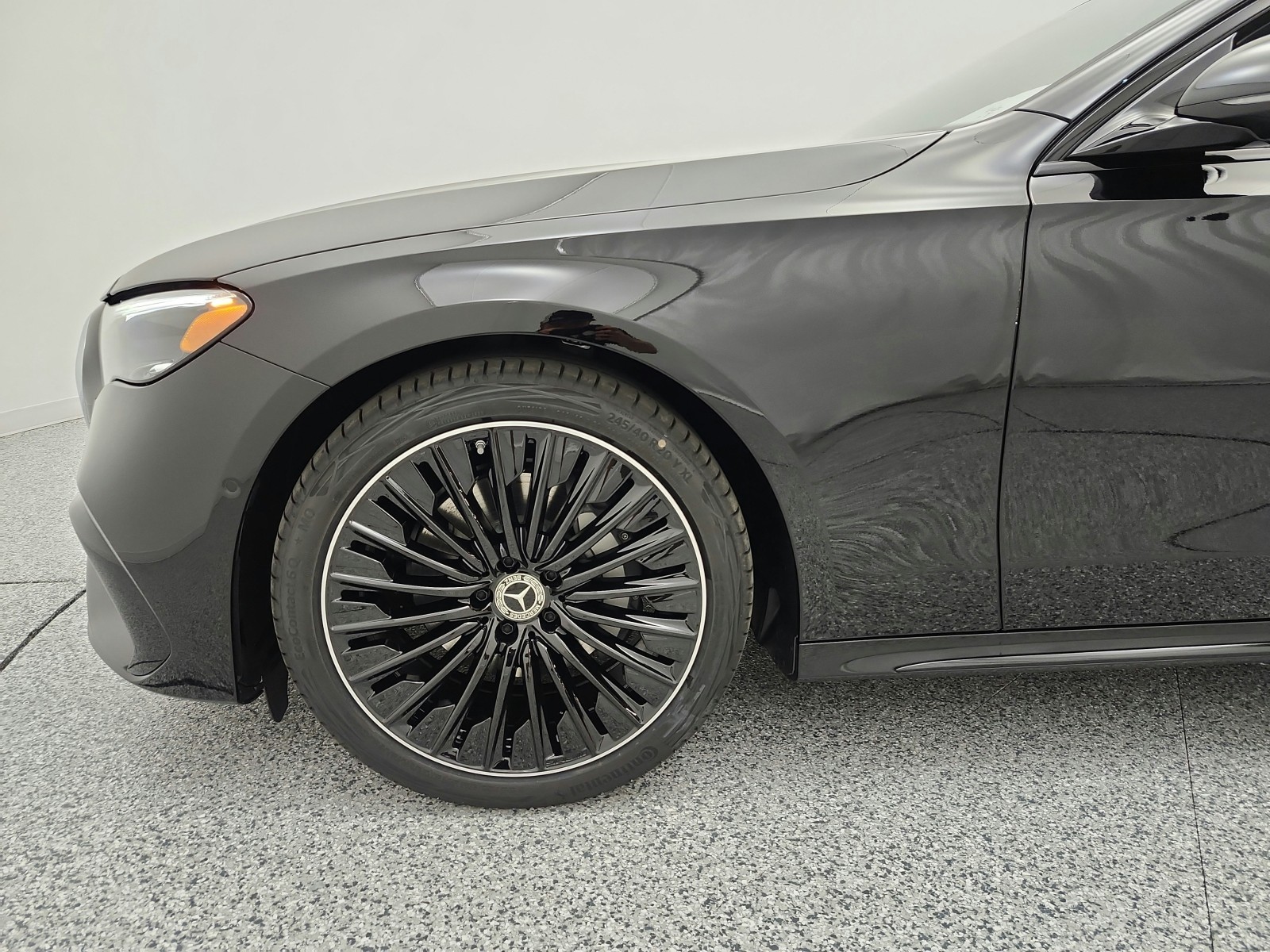 New 2027 Black Mercedes-Benz E 350 RWD Sedan image 13