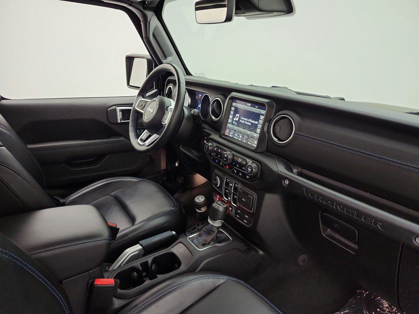 Used 2021 Black Clearcoat Jeep Unlimited Rubicon 4x4 image 17