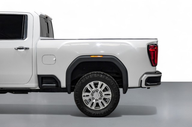 2020 GMC Sierra 2500HD Denali 11