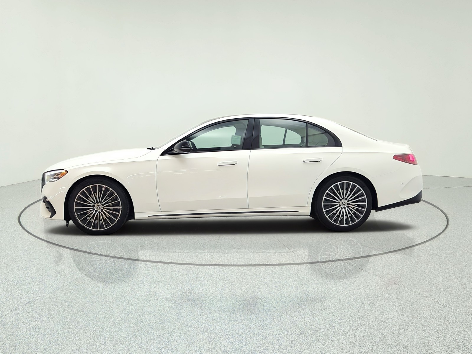 New 2026 Polar White Mercedes-Benz E 350 RWD Sedan image 8