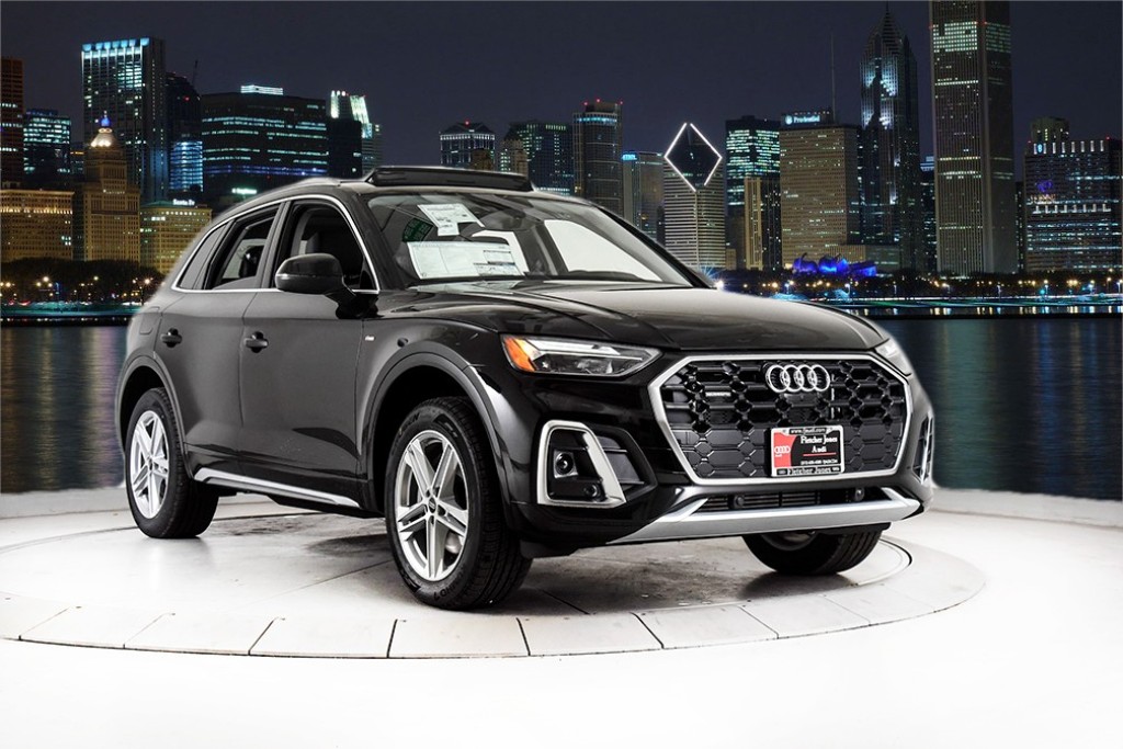 New 2024 Audi Q5 S line Premium Plus 55 TFSI e quattro SUV in 1523 W