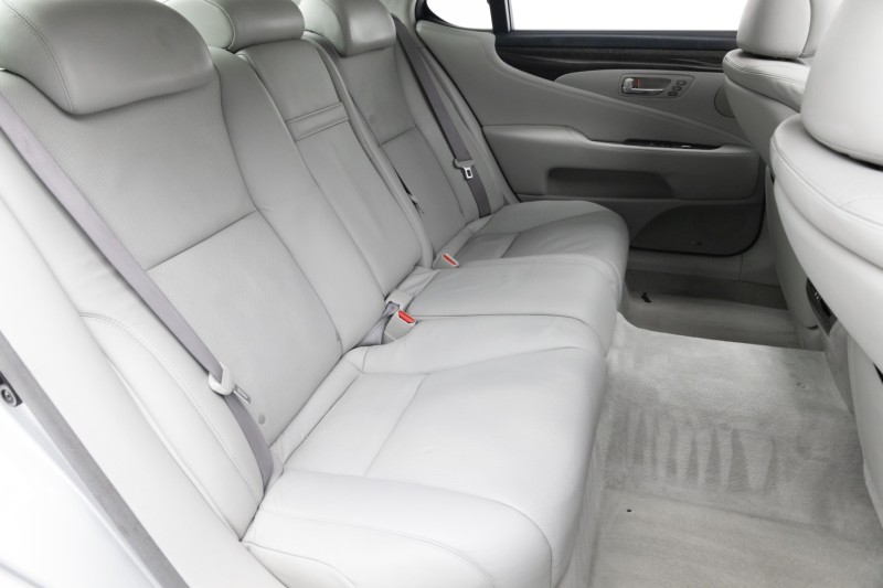 2007 Lexus LS 460 L L in ,