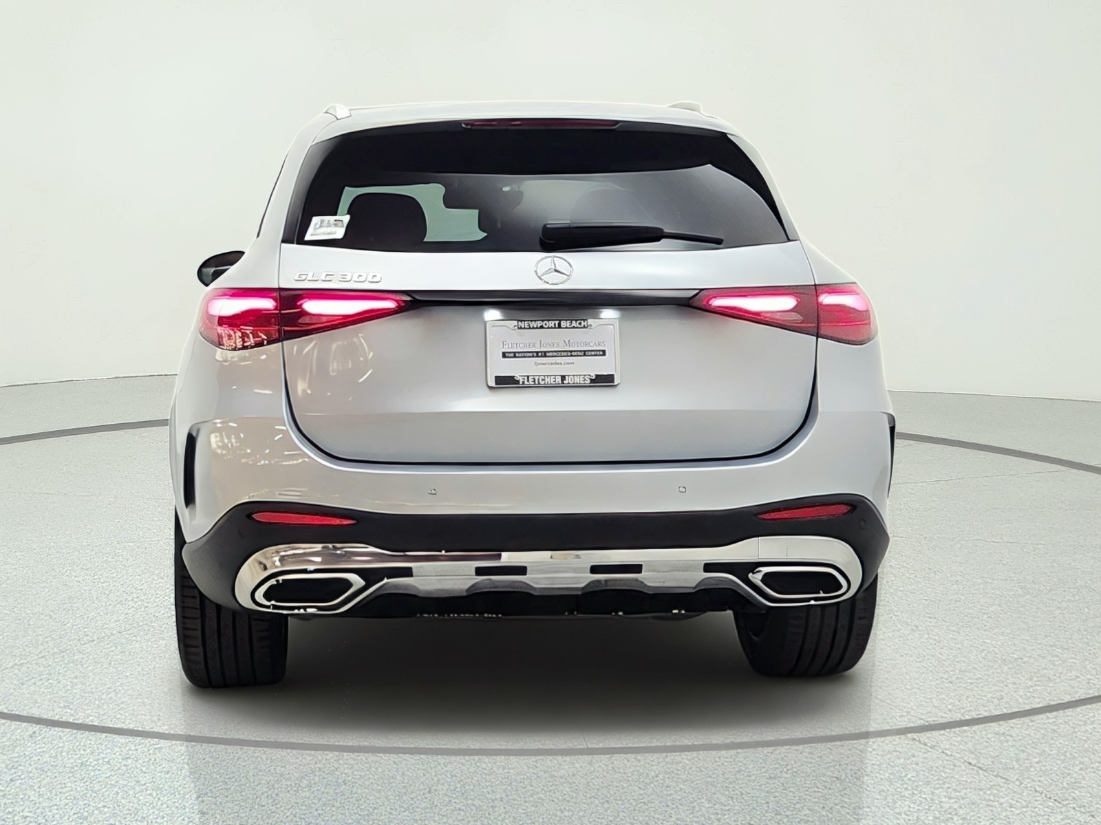 New 2026 Cirrus Silver Metallic Mercedes-Benz GLC 300 SUV image 6