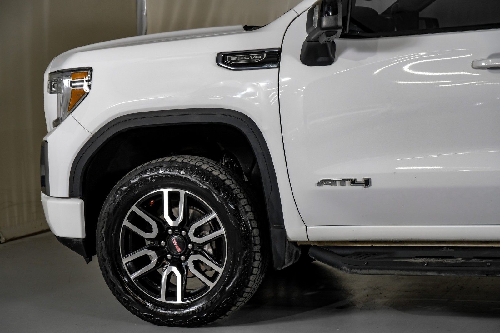 2020 GMC Sierra 1500 AT4 11