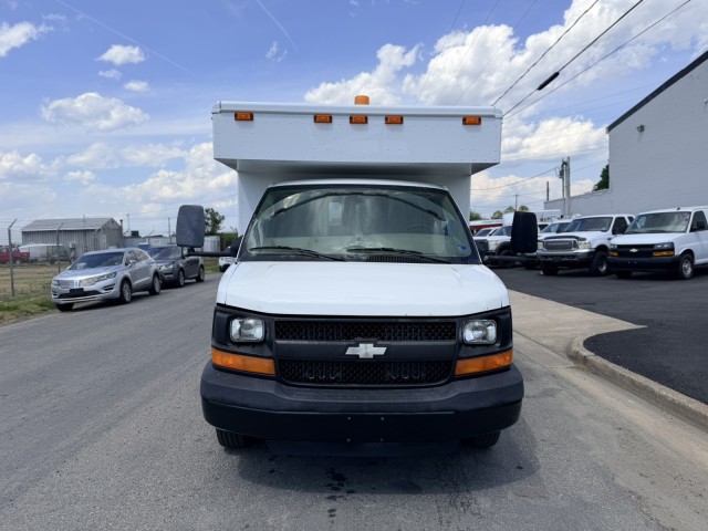 2009 Chevrolet  3500  12'  Mobile Office w 7K Onan Gen & Ladder Racks in , 