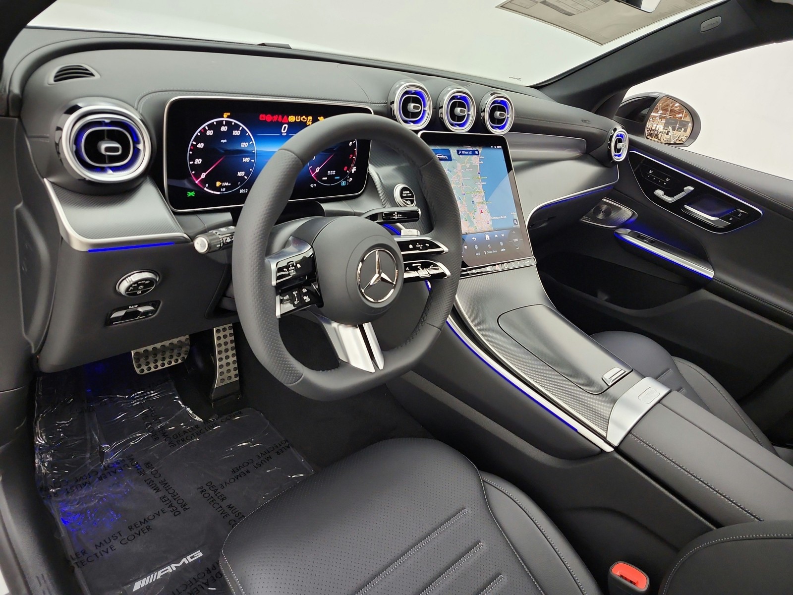 New 2027 MANUFAKTUR Moonlight White Metallic Mercedes-Benz GLC 300 SUV image 9