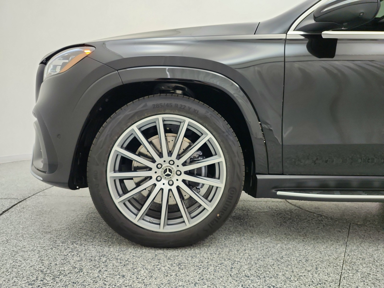 New 2026 Obsidian Black Metallic Mercedes-Benz GLS 450 4MATIC® SUV image 13
