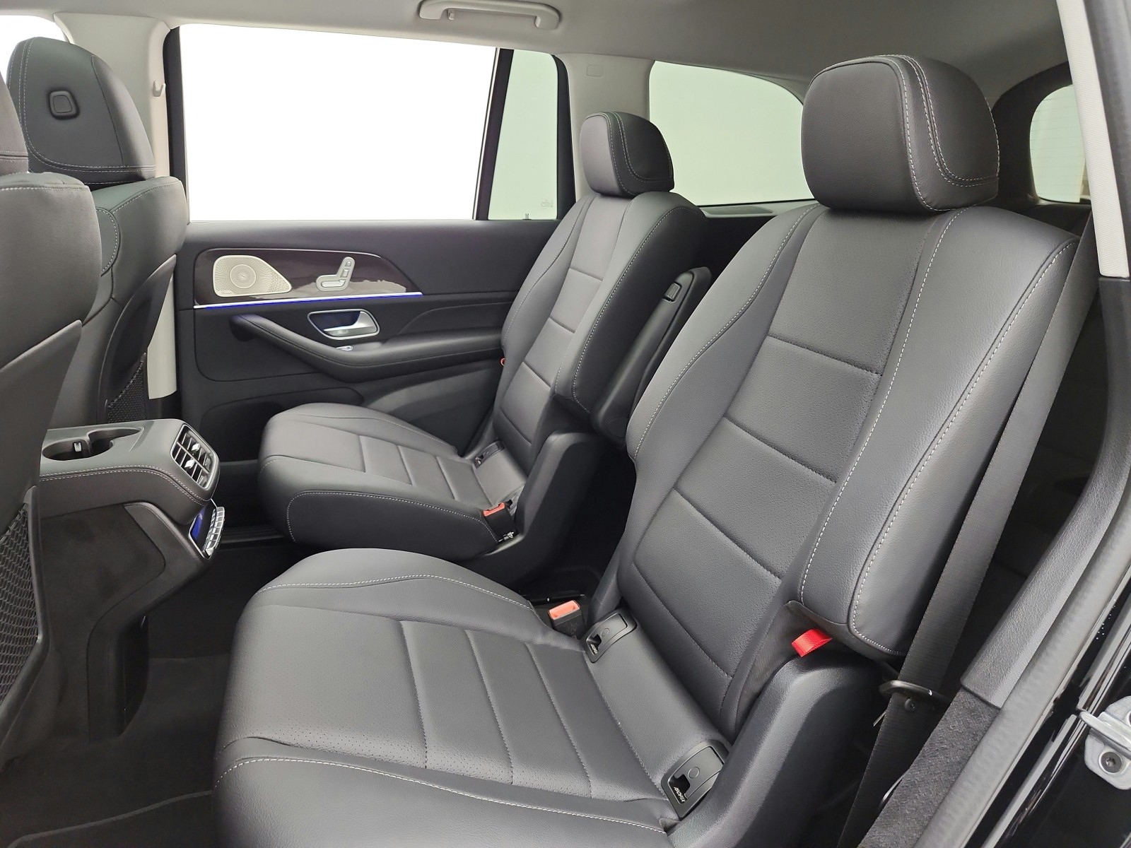 New 2026 Black Mercedes-Benz GLS 450 image 11