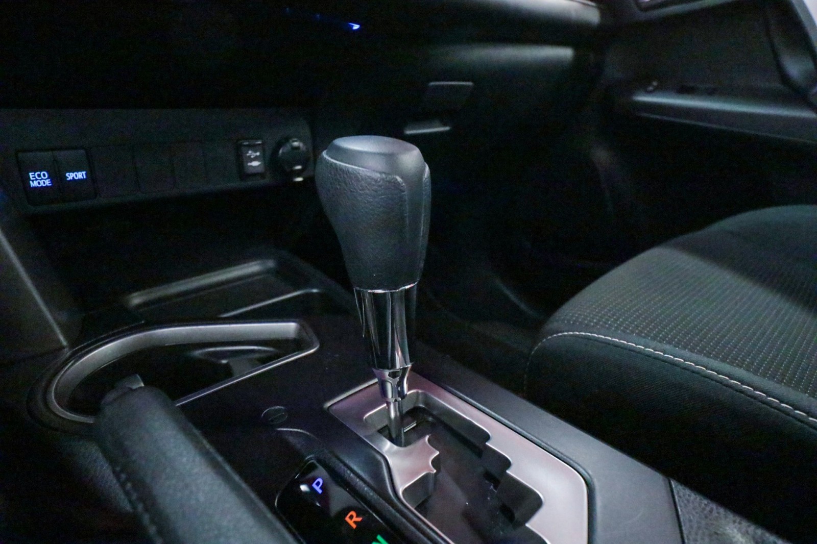 Used Car 2018 Toyota Rav4  Xle For Sale Under $20,000 In Austin, Texas