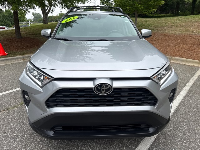 ToyotaRAV42
