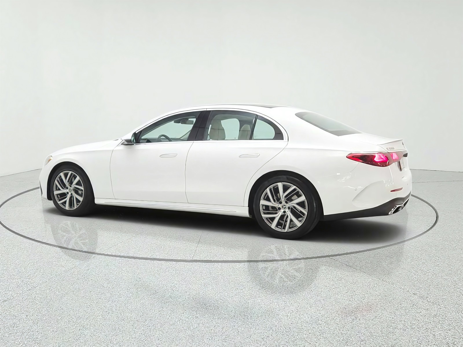 Certified Used 2026 Polar White Mercedes-Benz E 350 RWD Sedan image 7