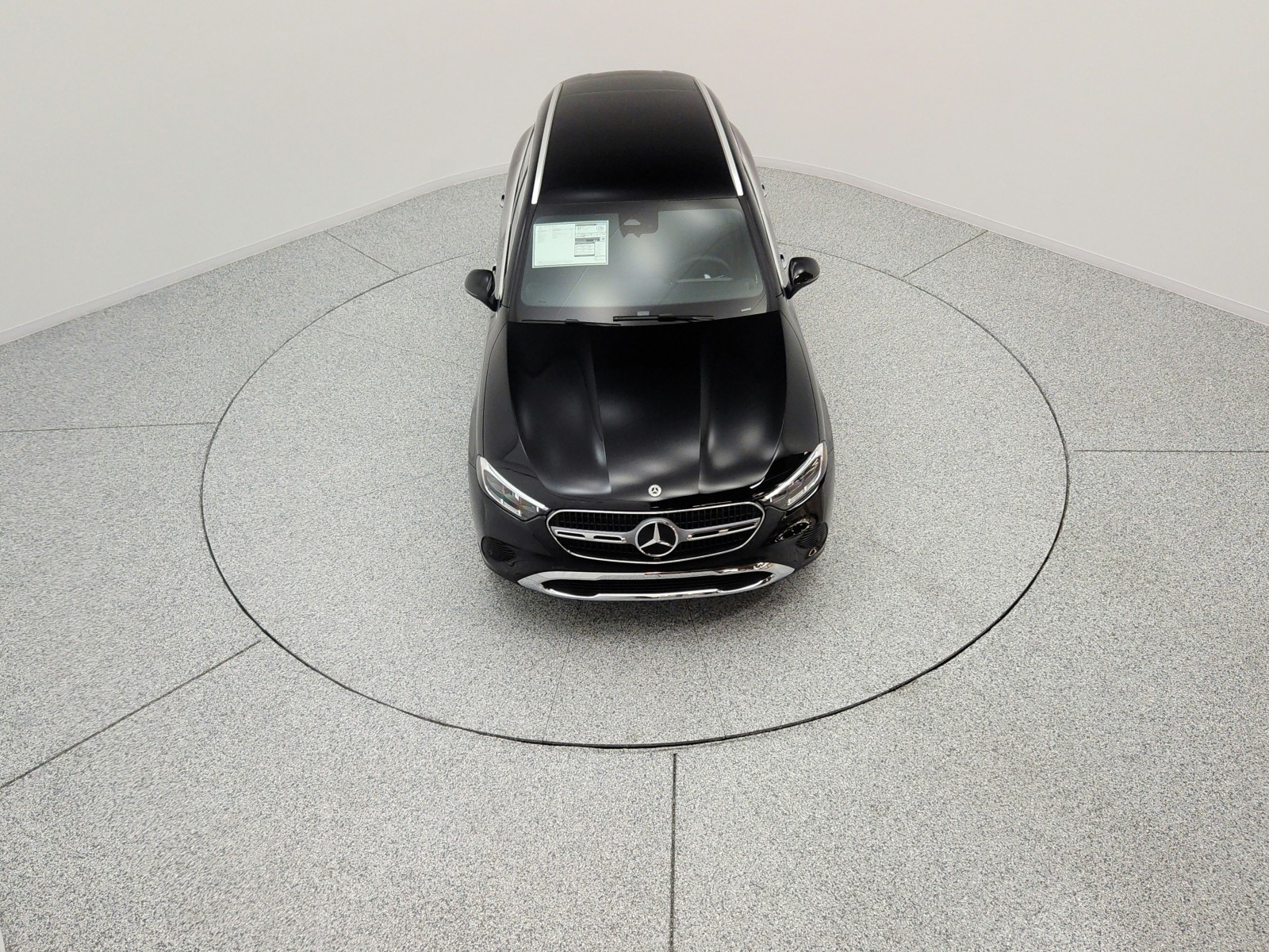 New 2026 Black Mercedes-Benz GLC 300 SUV image 10