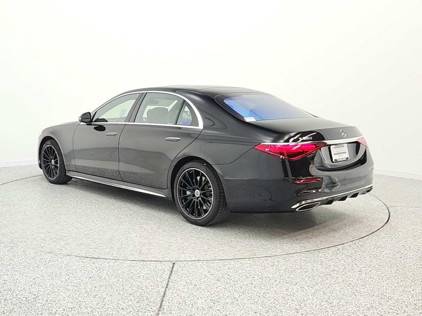 New 2026 Obsidian Black Metallic Mercedes-Benz S 580 image 7