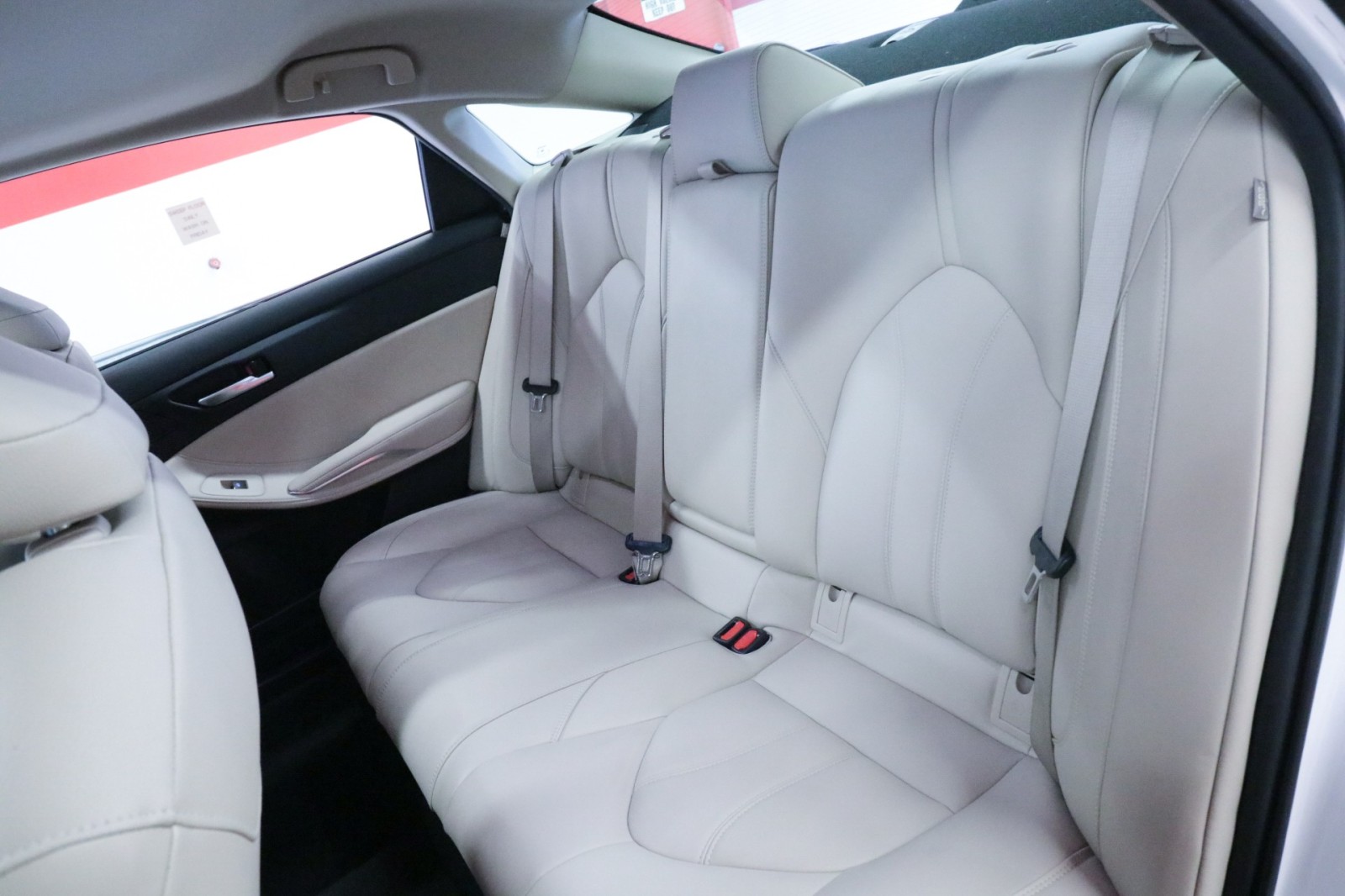 Used Car 2021 Toyota Avalon  Hybrid Xle For Sale Under $30,000 In Austin, Texas