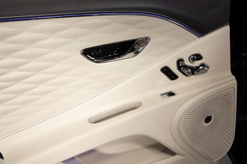 2023 Bentley Flying Spur Flying Spur Azure ($285,310 MSRP!!) *BIG OPTION LIST* *WARRANTY* in , 