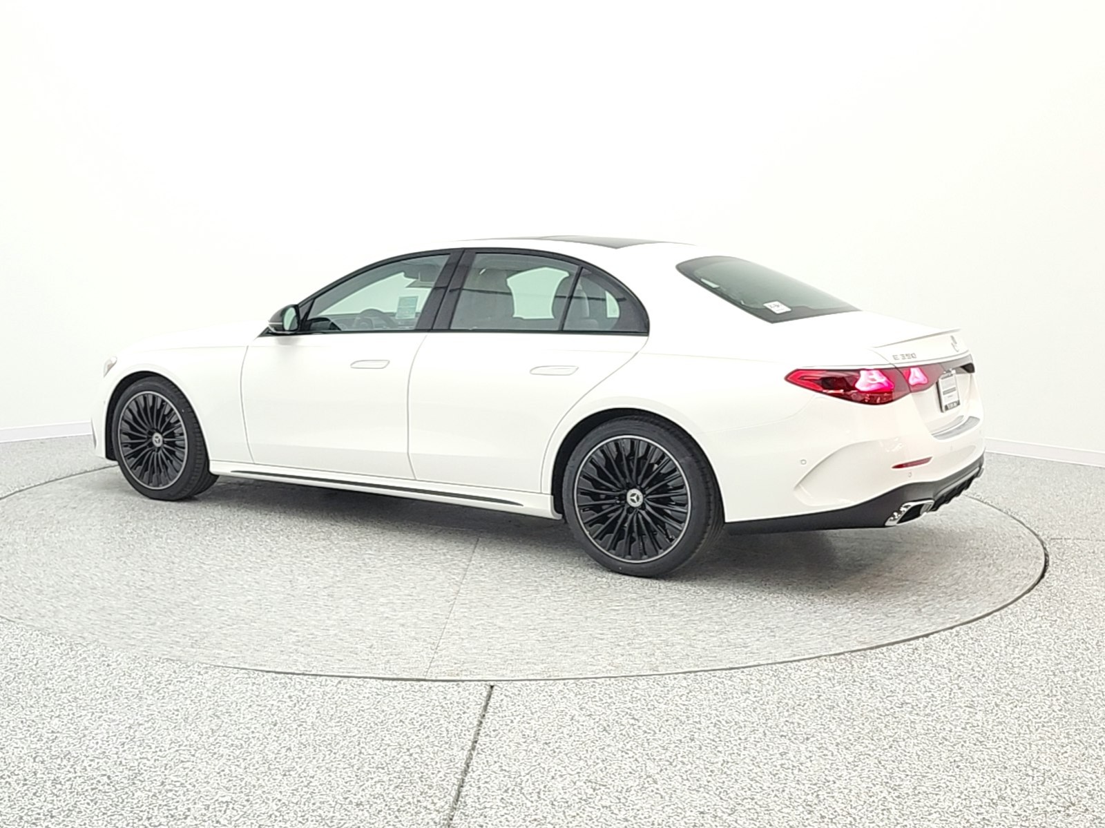 New 2026 Polar White Mercedes-Benz E 350 image 7