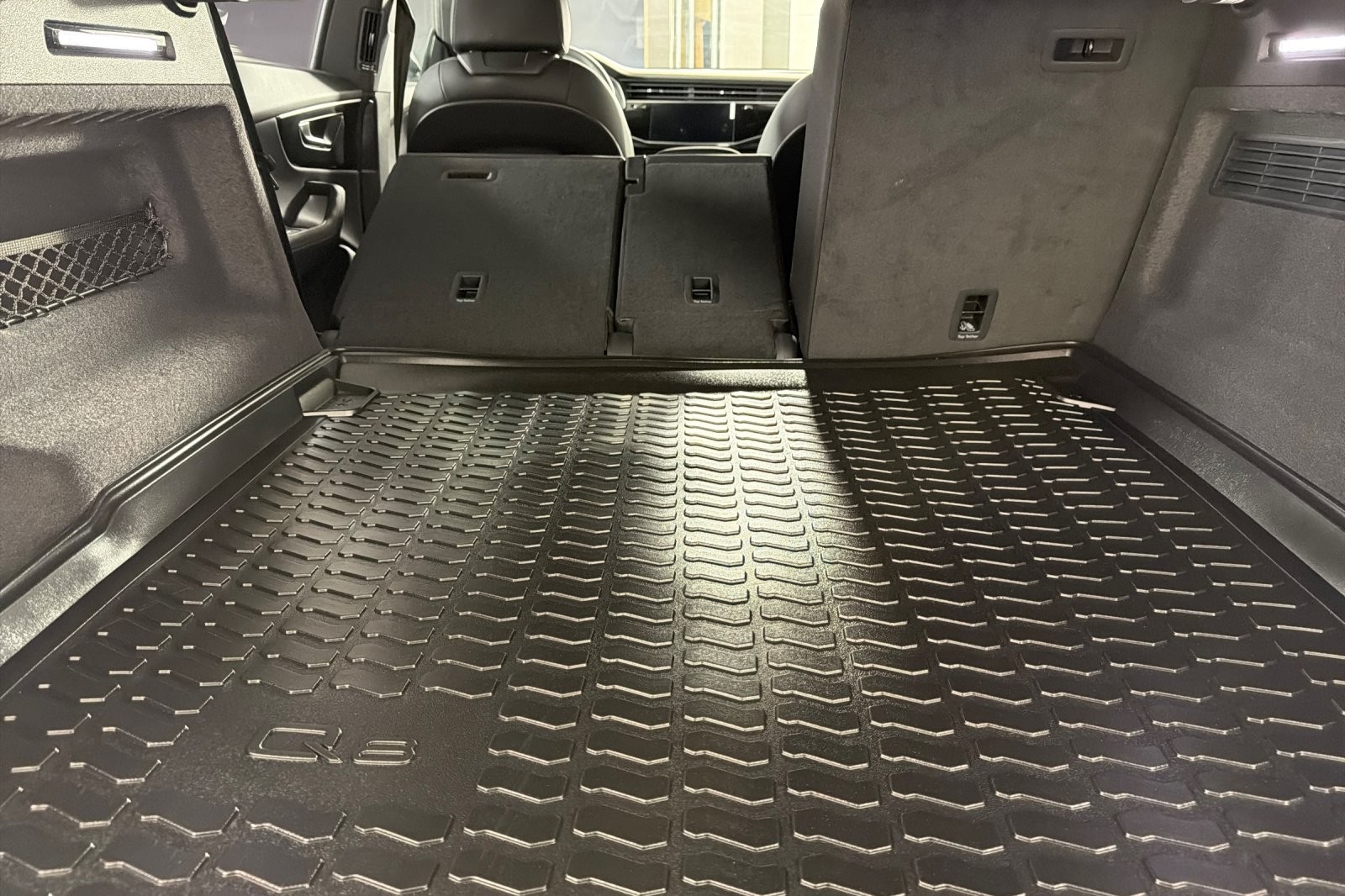 New 2026 Daytona Gray Pearl Effect Audi Premium Plus quattro image 14