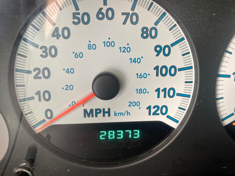 2006 Dodge Caravan SXT LOW MILES 28,367 1 OWNER HANDICAP LIFT in , 