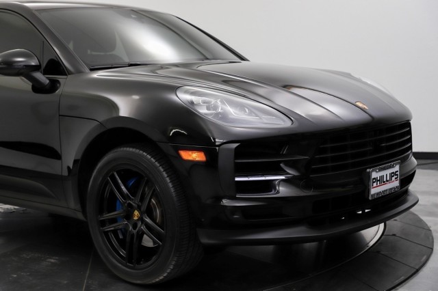 2019 Porsche Macan S 11