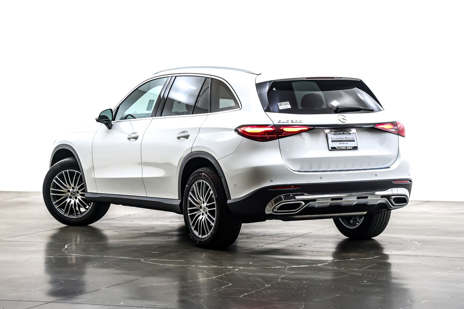 New 2026 Polar White Mercedes-Benz GLC 300 SUV image 12