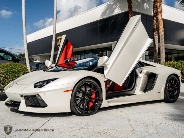 Lamborghini Aventador