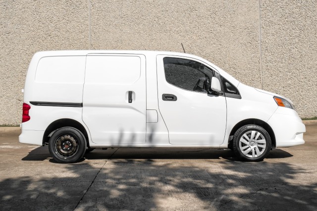 2021 Nissan NV200 Compact Cargo SV 11