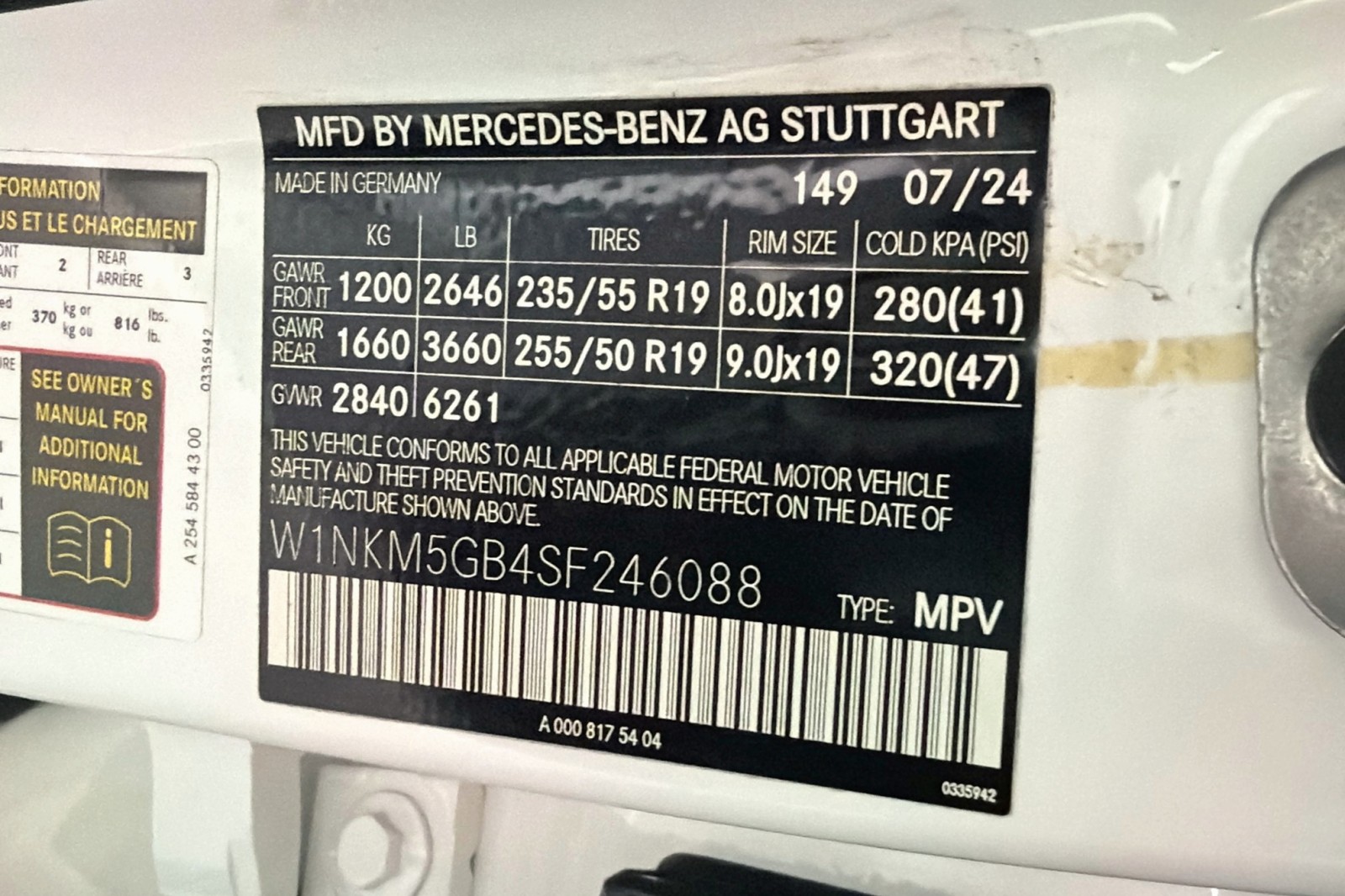 Certified Used 2025 Polar White Mercedes-Benz 350e image 25